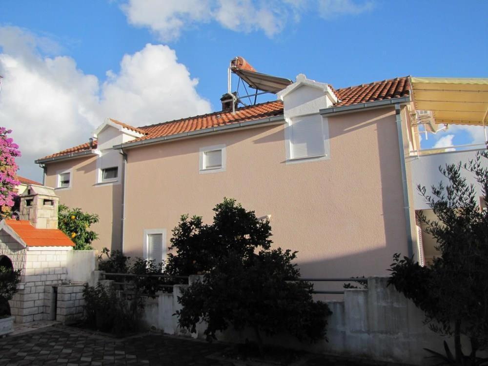 Apartments Skarpa 1601 Rogoznica  Bagian luar foto