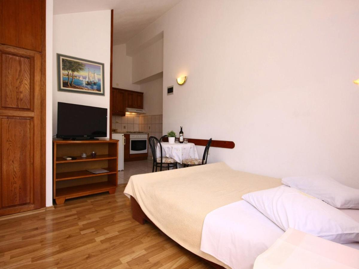 Apartments Skarpa 1601 Rogoznica  Bagian luar foto