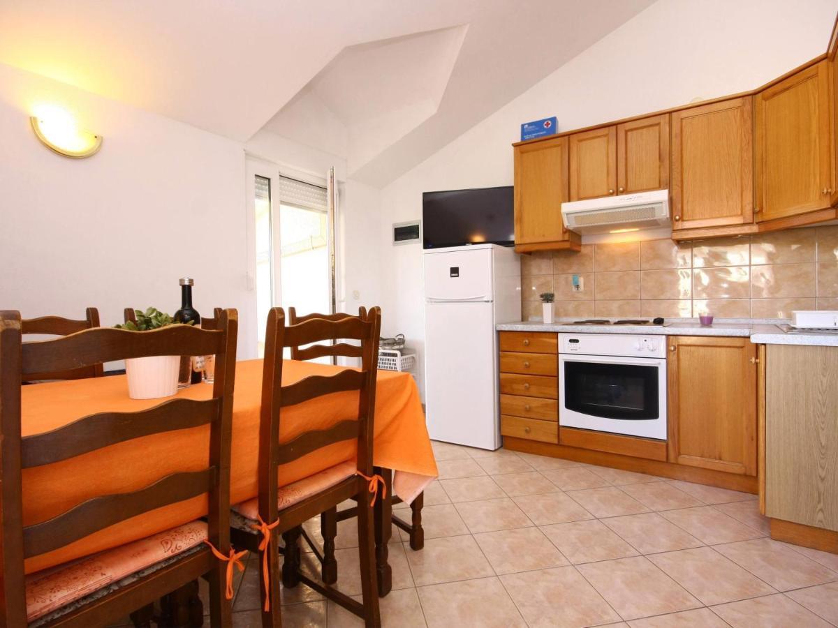 Apartments Skarpa 1601 Rogoznica  Bagian luar foto