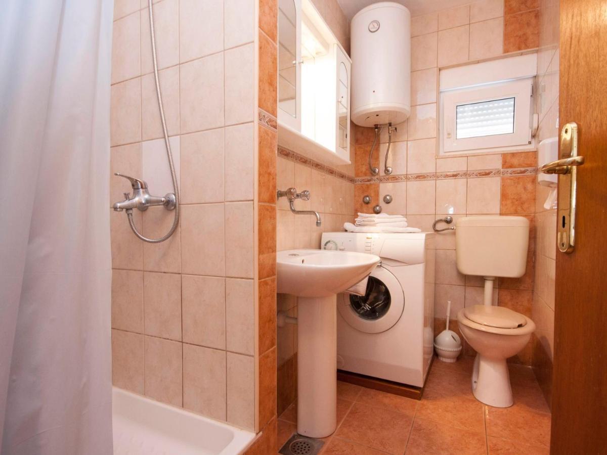Apartments Skarpa 1601 Rogoznica  Bagian luar foto